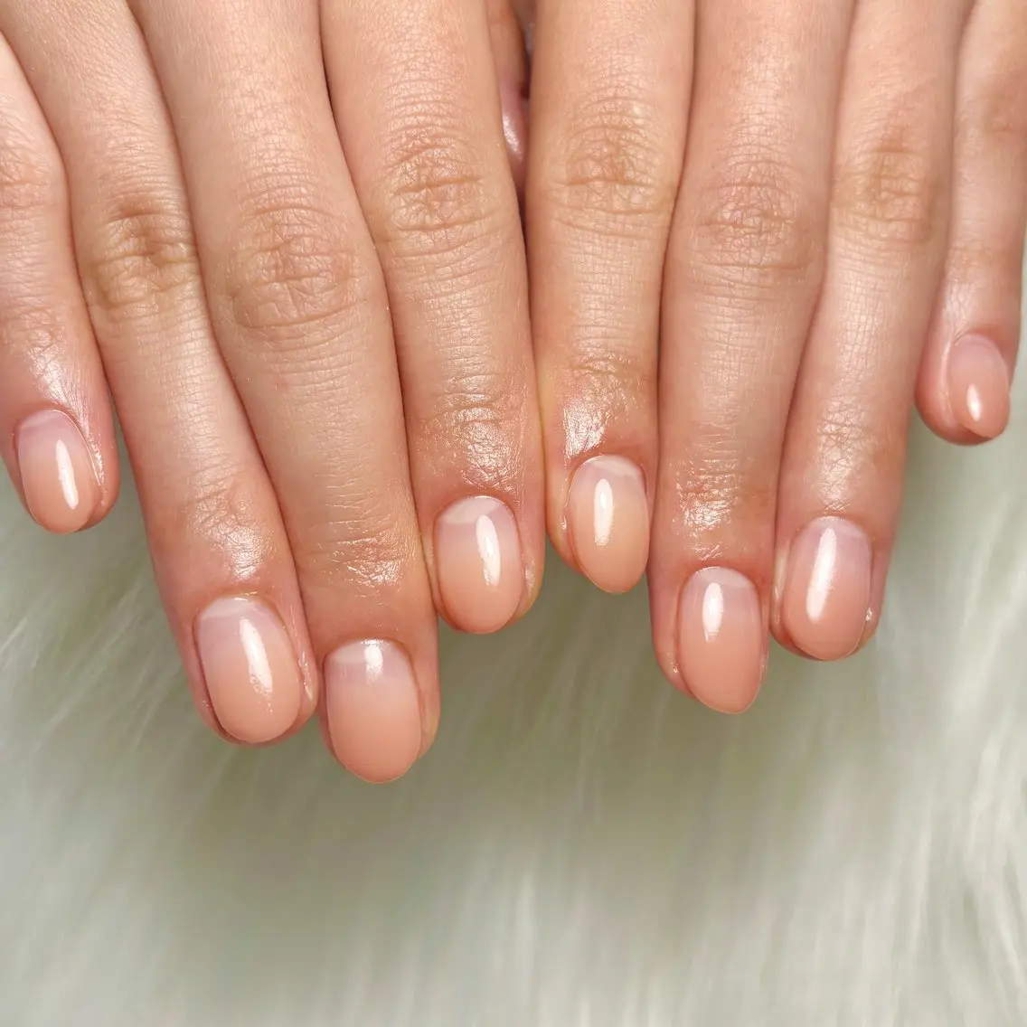 ネイル グラデーション ハンドネイル NAILSALON 【CHOUCHOU】のネイルデザイン