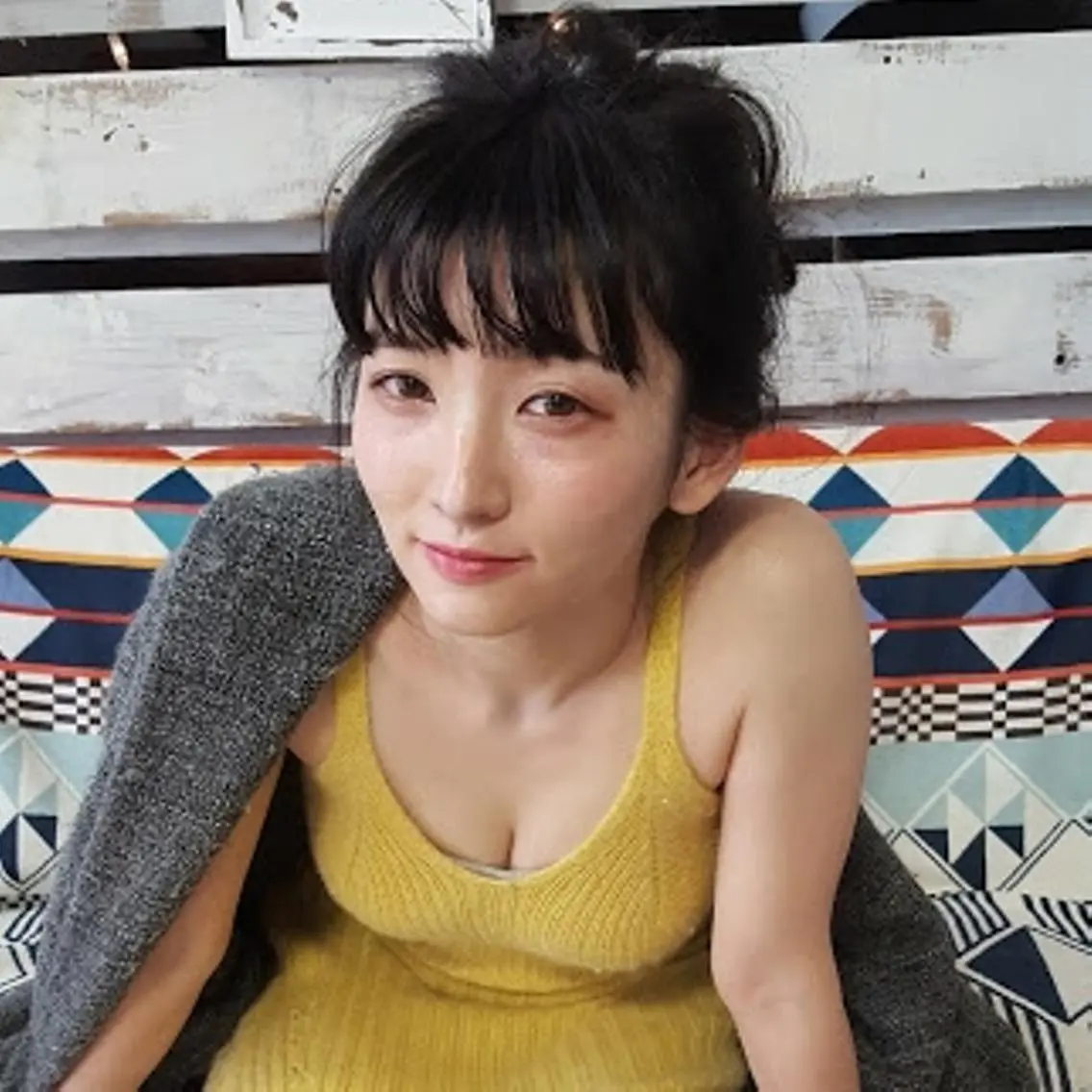 ヘアアレンジ ロング 韓国レイヤー柔らかい 地毛風縮毛矯正／マツのヘアスタイル