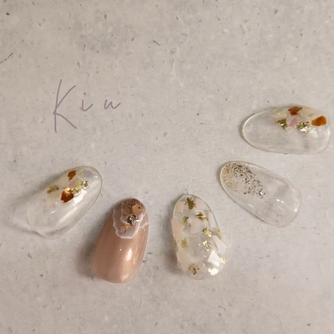 ネイル ジェルネイル ミラーネイル ニュアンスネイル オフィスネイル ショートネイル kiu nailsalonのネイルデザイン