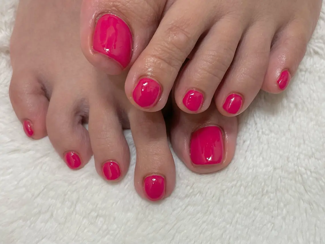 ネイル フットネイル ワンカラーネイル フットネイル riri-nail Rie Endoのネイルデザイン