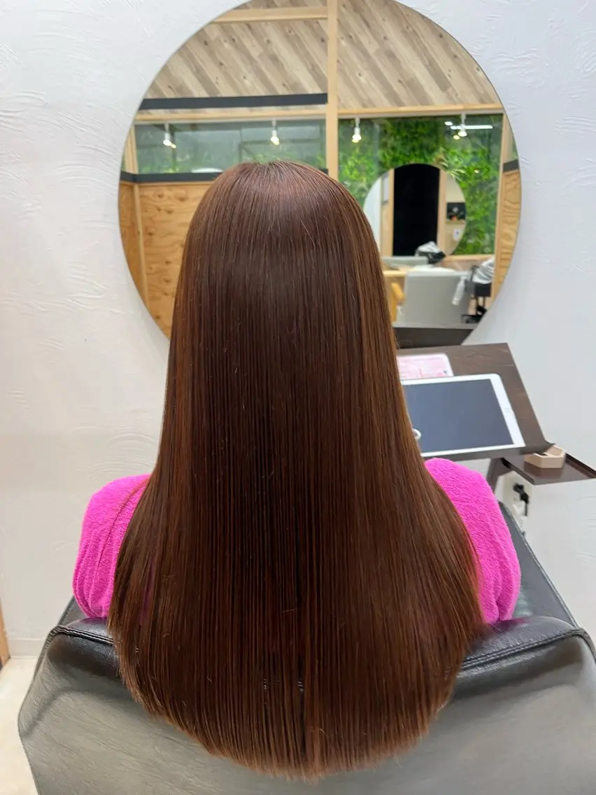 ロング イシイ リョウコ 縮毛矯正×ショートのヘアスタイル