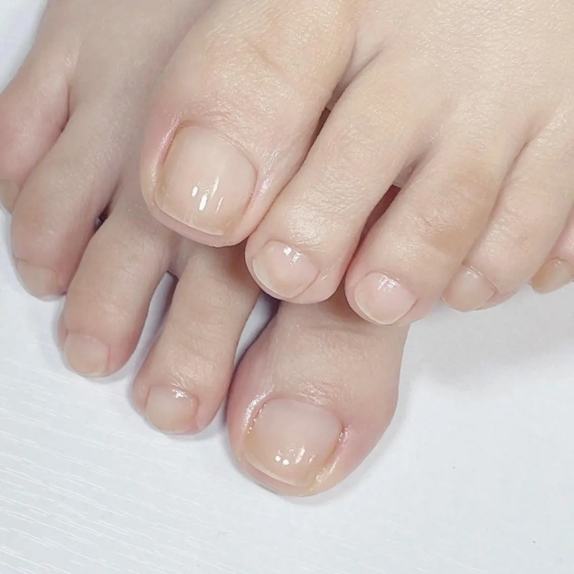 👣フットネイルと周り甘皮角質ドイツ式フットケア60分の写真
