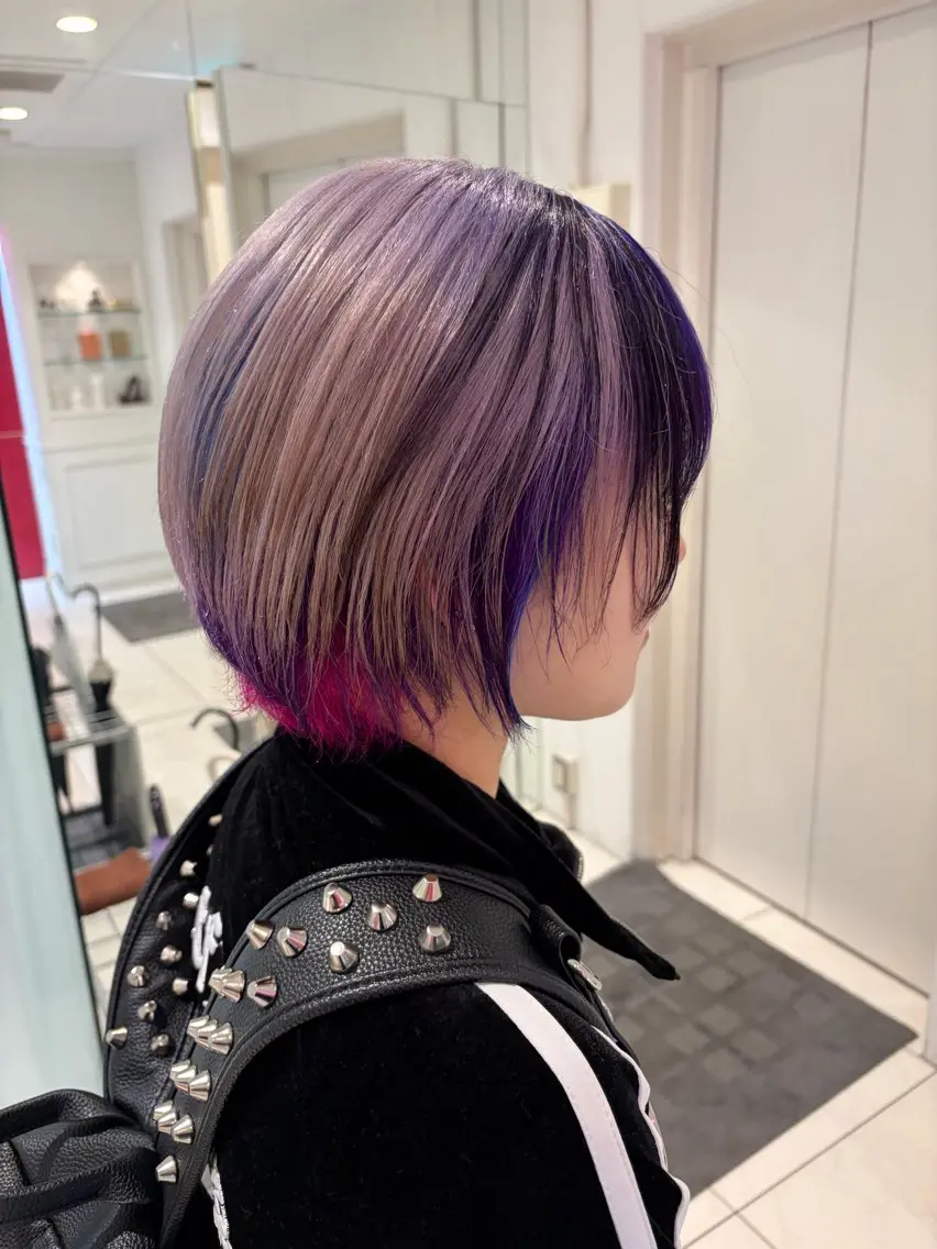 ショート カラー ブリーチ デザインカラー ダブルカラー 似合わせカット 半田 陽菜のヘアスタイル