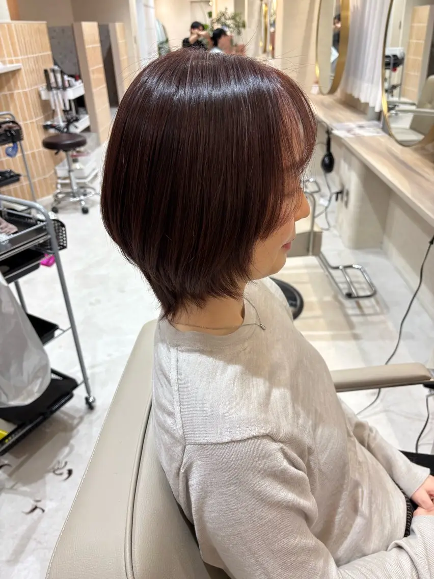 ショート レイヤーカット 髪質 改善💇♀️ナナのヘアスタイル