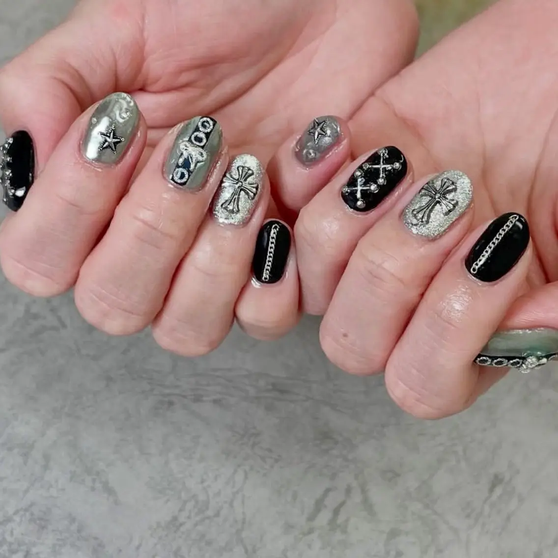 ネイル ハンドネイル muum_nail 新宿2分 三丁目1分のネイルデザイン