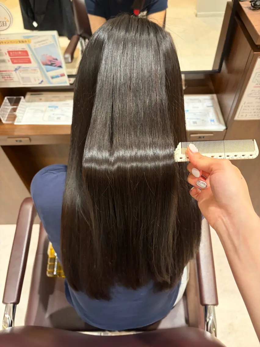ロング 🖤韓国風カラー🩷 /ツヤ髪✨️はるかのヘアスタイル