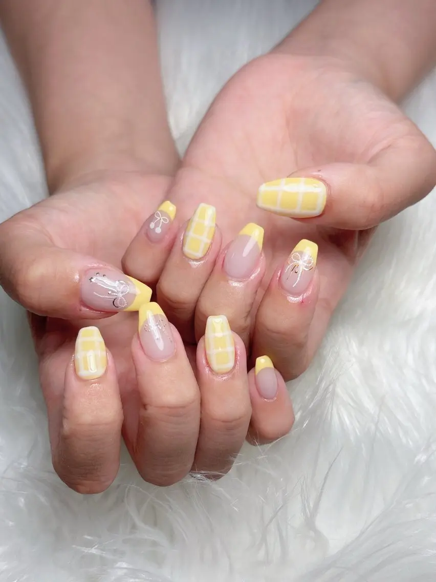 ネイル 💅ネイルハウス🏡 🎀TOMO🎀のネイルデザイン