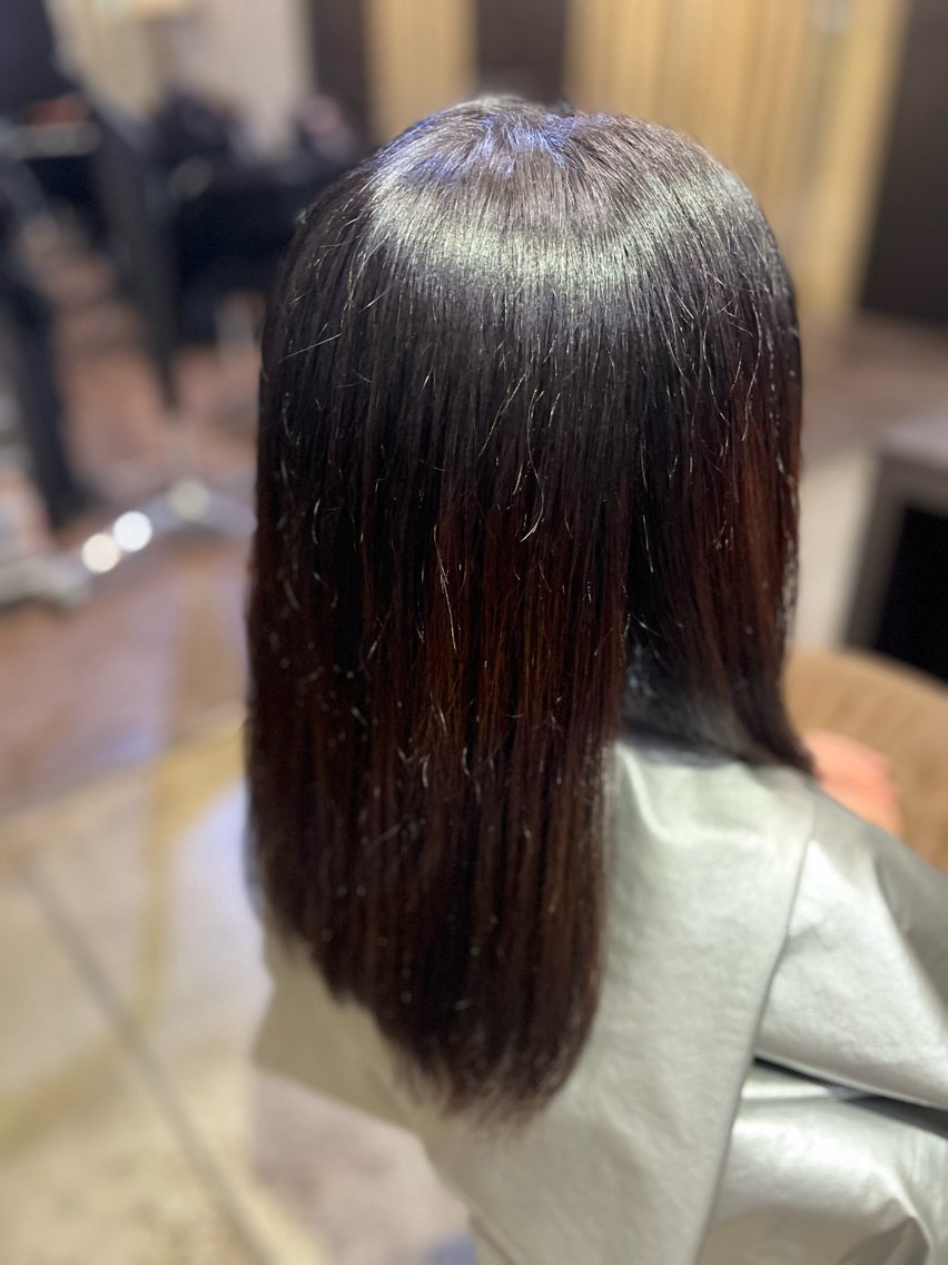 セミロング 真野 優凪のヘアスタイル