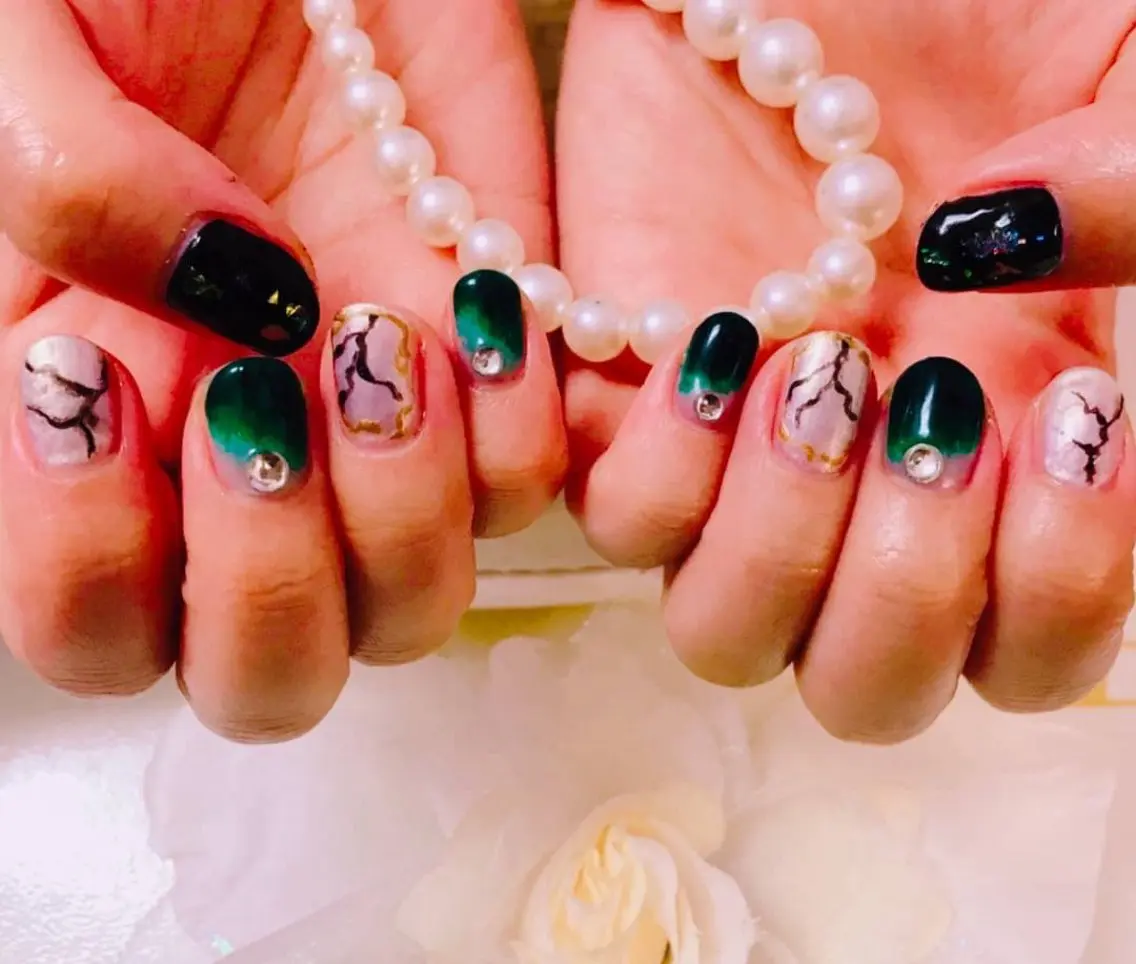 ネイル ジェルネイル 持ち込み パラジェル シンプルネイル LUCIA 南柏ネイルサロンのネイルデザイン