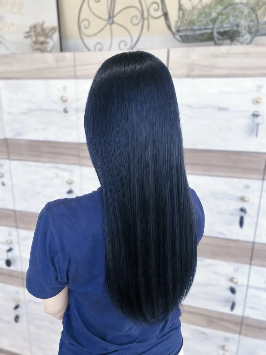 ロング ヘアカラー 𝐄𝐀𝐑𝐓𝐇 / 𝐚𝐤𝐢🎀のヘアスタイル