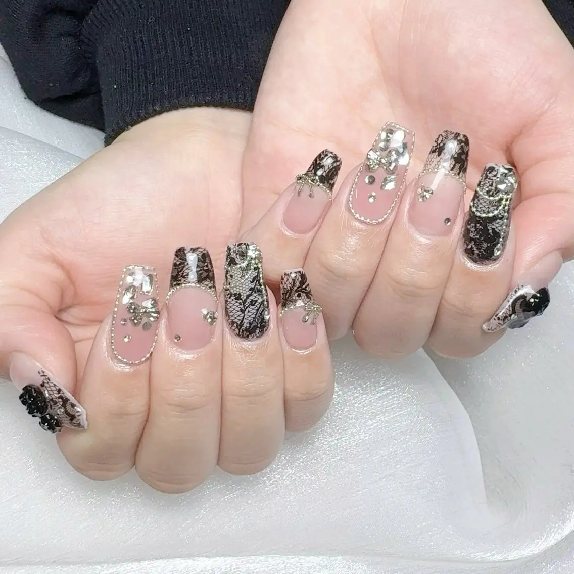 メンズ ネイル メンズ韓国風 アートネイル オーロラネイル ガーリー キラキラネイル ハンドネイル Nail salon 木にいるのネイルデザイン