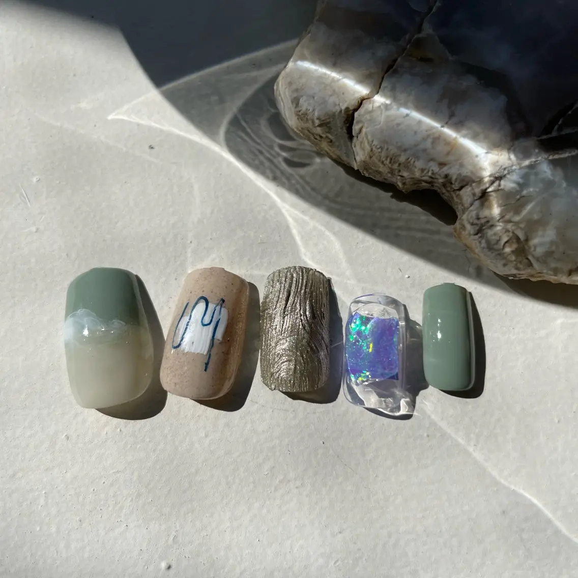 ネイル ハンドネイル ハンドケア freex nail /ニュアンス/個性派のネイルデザイン