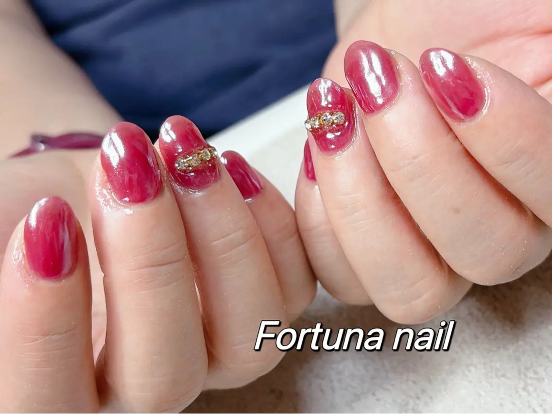 ネイル Nail •Head スパFortunaのネイルデザイン