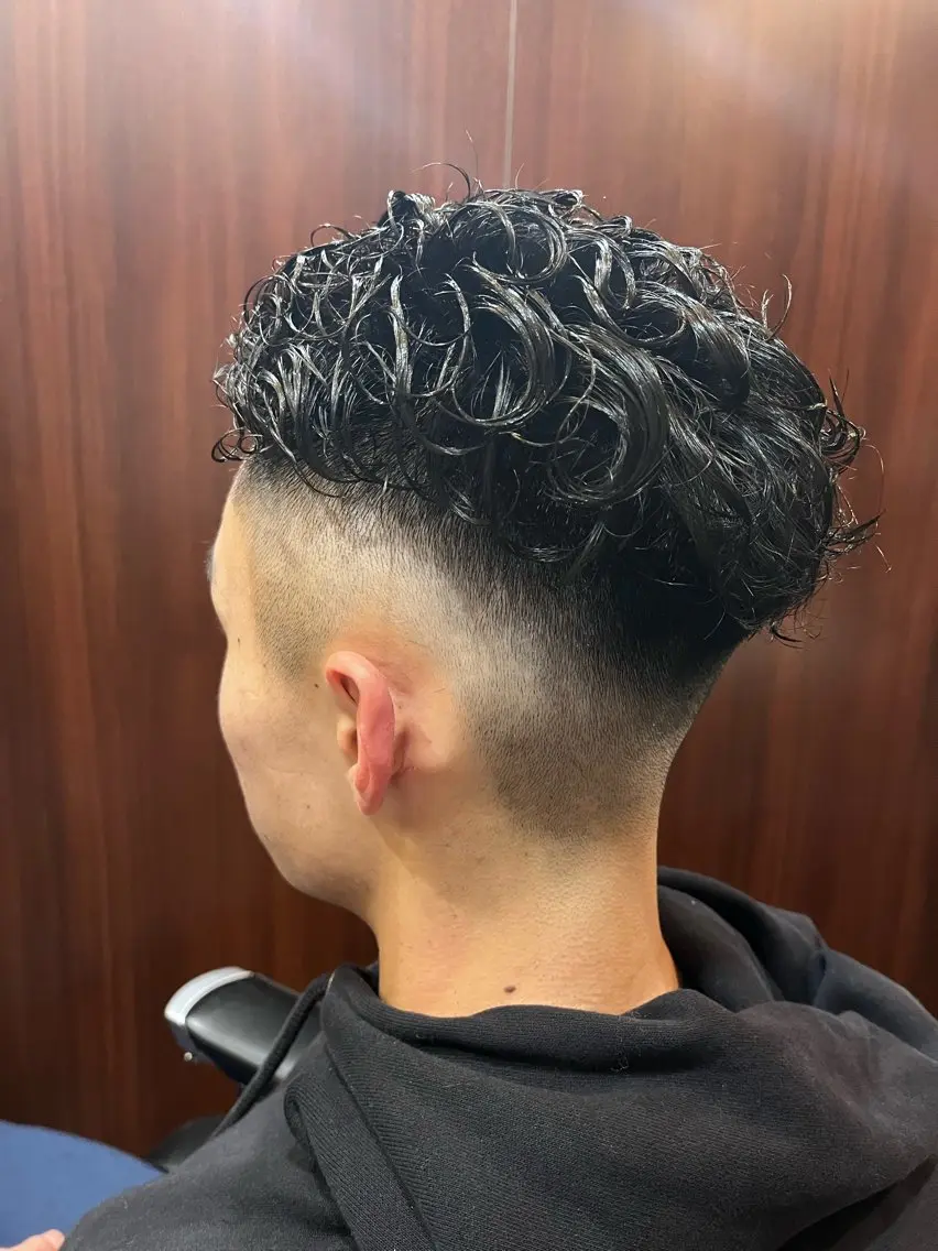 ショート パーマ 🌈予約の98%パ ーマ⭕️🌈福本のヘアスタイル