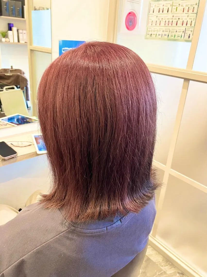 ミディアム カラー アッシュ ブリーチ ピンクカラー ピンクアッシュ ツートーンカラー ブリーチ&ストレート 長谷川勇人のヘアスタイル