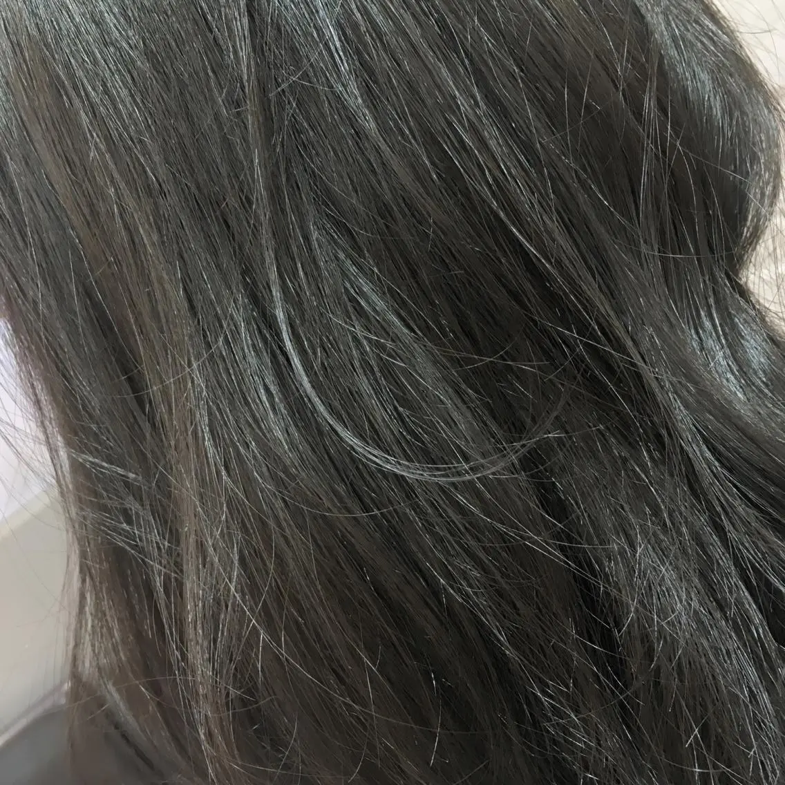 セミロング カラー アッシュ アッシュグレー 藤井 仁紀のヘアスタイル