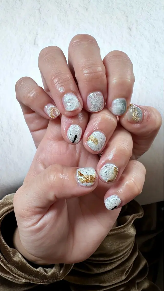 ネイル ニュアンスネイル ハンドネイル ハンドケア Atelier Ariのネイルデザイン