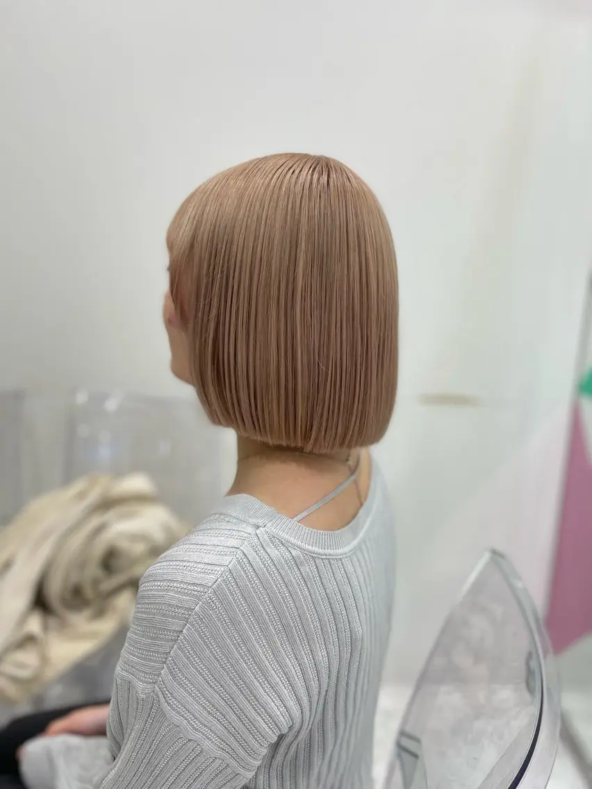 ロング カット ヘアカラー トリートメント ヘアセット 艶髪ハイトーンカラー 渋谷🎀ririkaのヘアスタイル