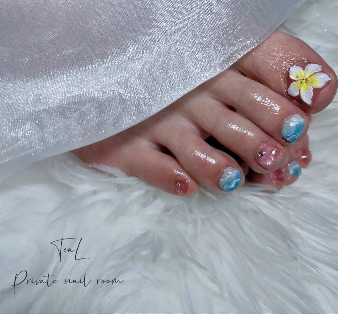 ネイル フットネイル TeaL nailのネイルデザイン