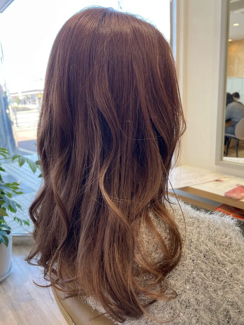 《平日限定》カット+カラーの写真