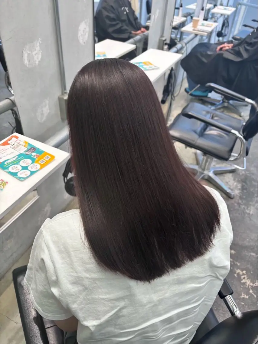 ミディアム カラー カット ヘアカラー トリートメント ヘッドスパ ✨傷まないカラー ✨縮毛矯正✨レオンのヘアスタイル
