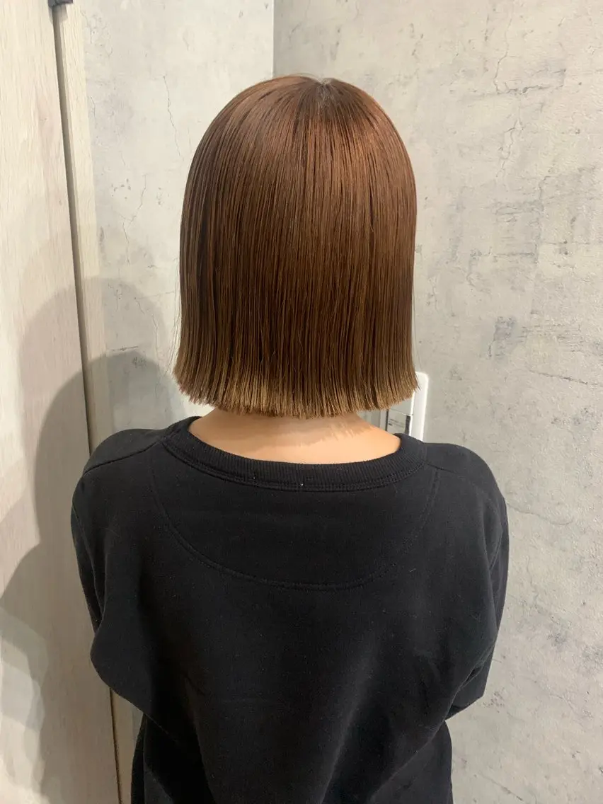 ショート カラー 酸性ストレート 髪質改善のヘアスタイル