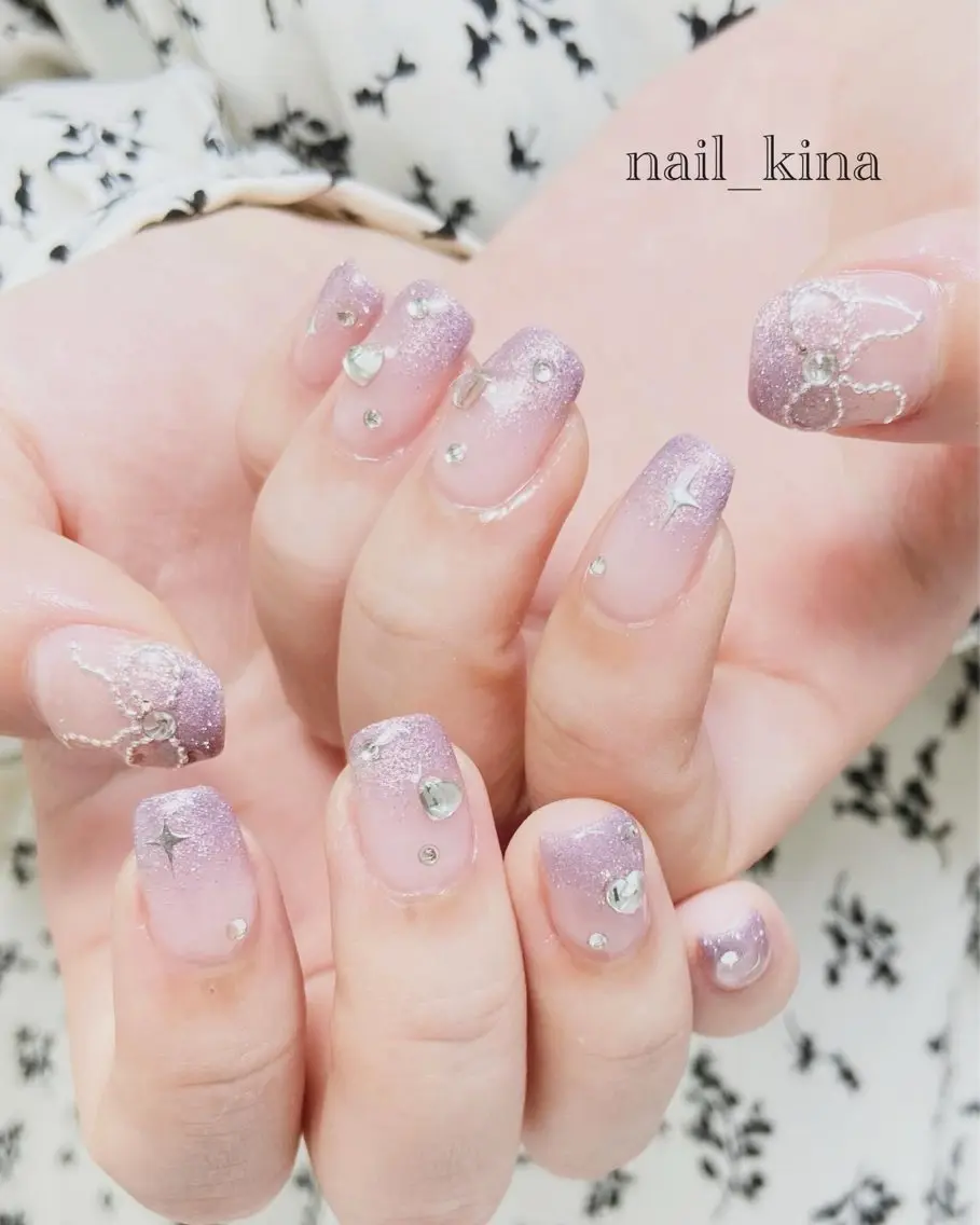 ネイル グラデーション 持ち込み リボン nail_ kinaのネイルデザイン