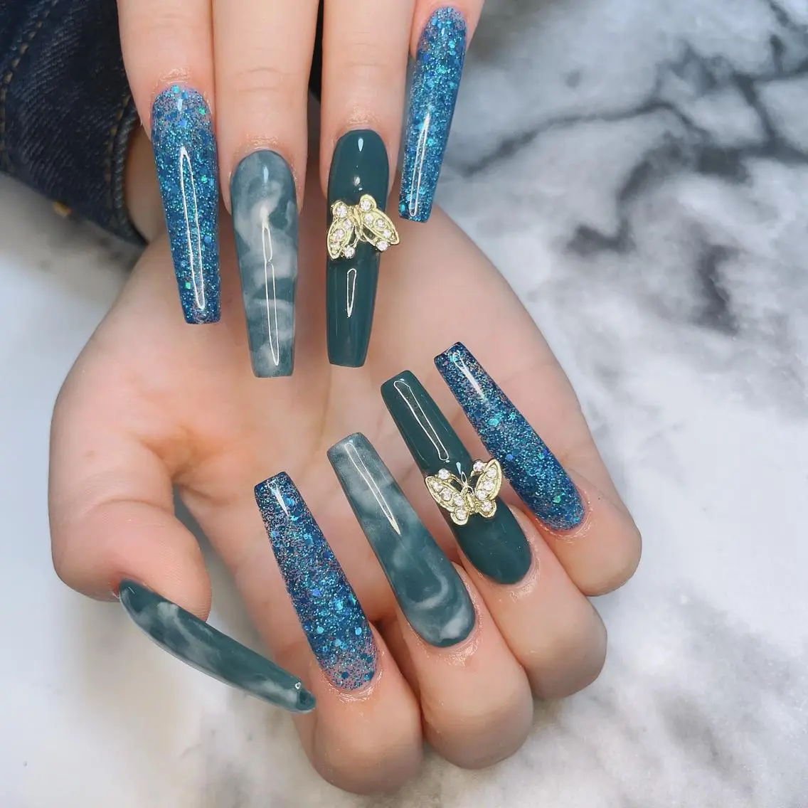 ネイル ハンドネイル Kayo 💅のネイルデザイン