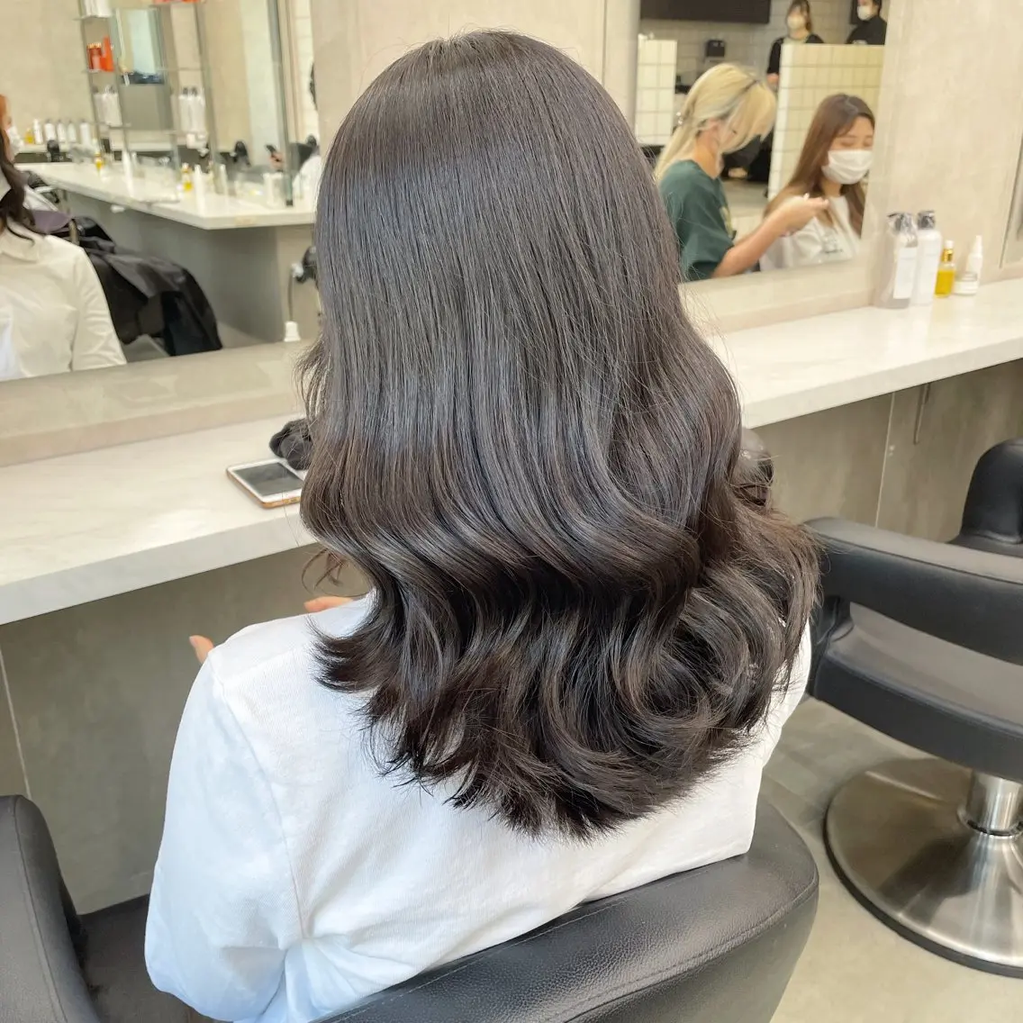 ミディアム カラー パーマ ヘアアレンジ メンズ キッズ 🦋縮毛/韓国レイヤ ー/透明感カラー🦋のヘアスタイル