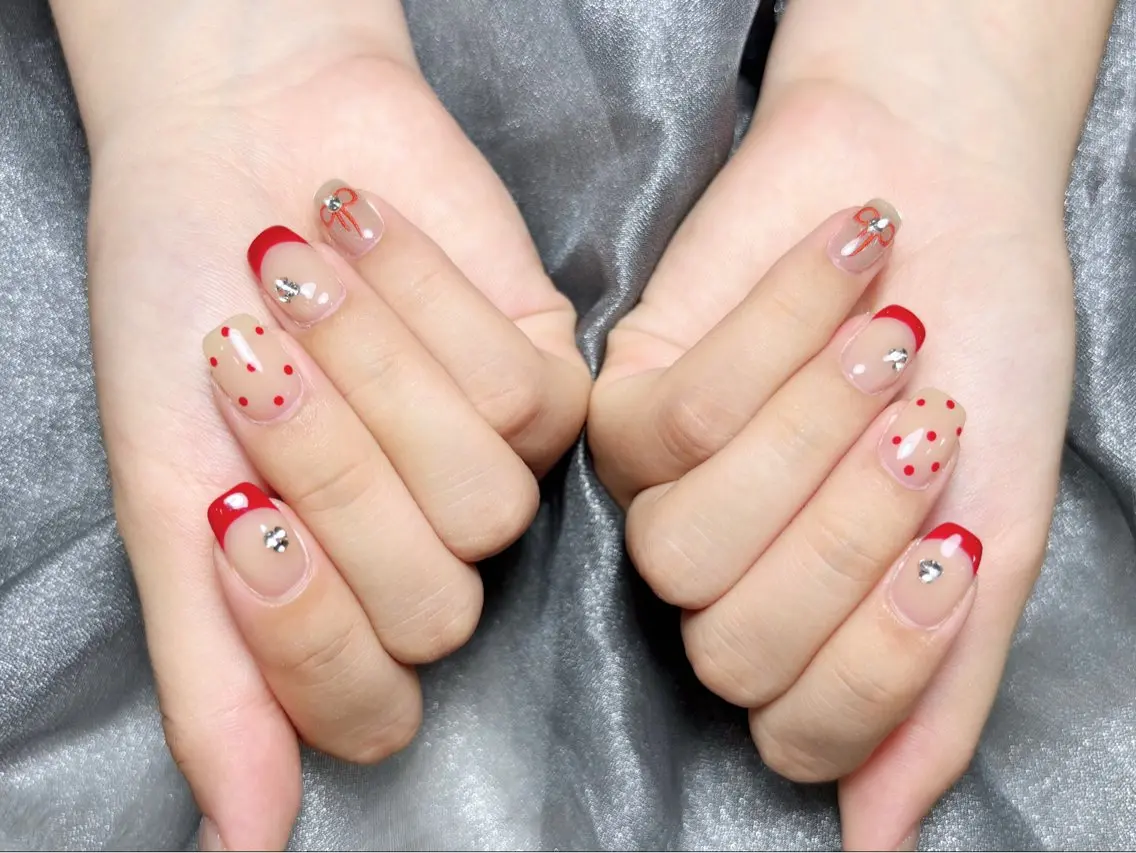 ネイル ハンドネイル H3 Nail Tsuki🦋💙のネイルデザイン
