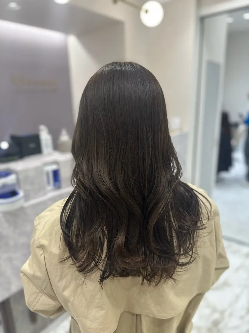 ロング カラー カット ヘアカラー トリートメント 韓国レイヤー✨ yasuko銀座のヘアスタイル