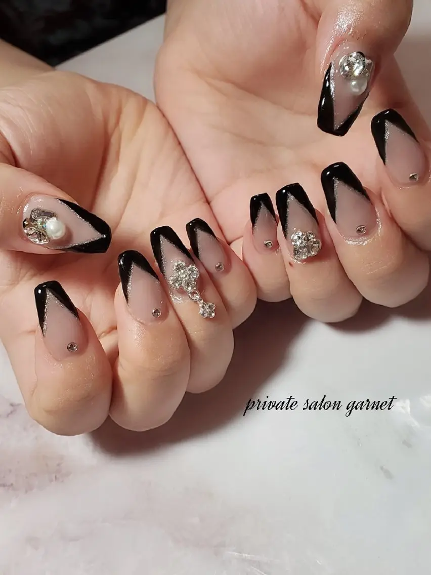 ネイル キラキラネイル Garnet nailのネイルデザイン