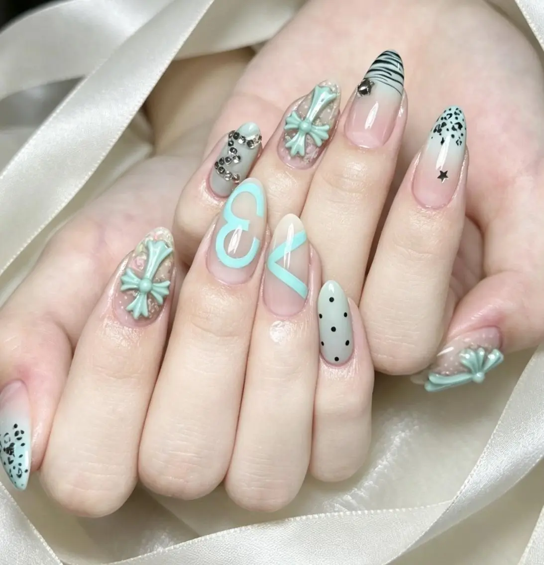 ネイル Suki🐳マツエク 🌸ネイル専門店のマツエク・マツパデザイン