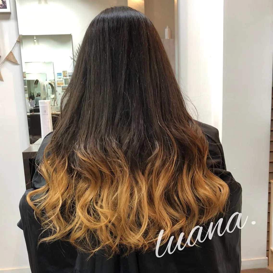 ロング イエローカラー エクステ・髪質改善・ ブリーチ・吉田大介のヘアスタイル