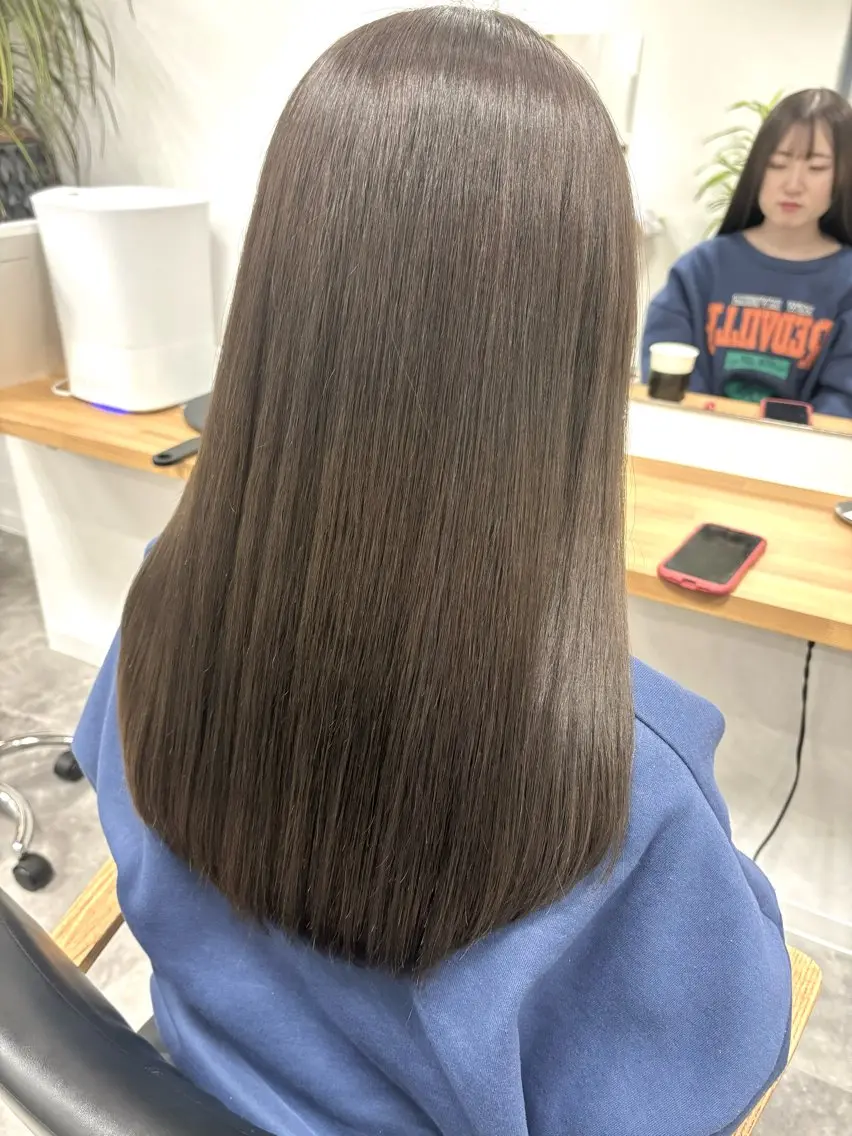 ロング カラー 透明感カラー ダブルカラー ハイライトカラー イルミナカラー インナーカラー ヘアカラー トリートメント misa🫧ナチュラ ル縮毛矯正/髪質改善のヘアスタイル