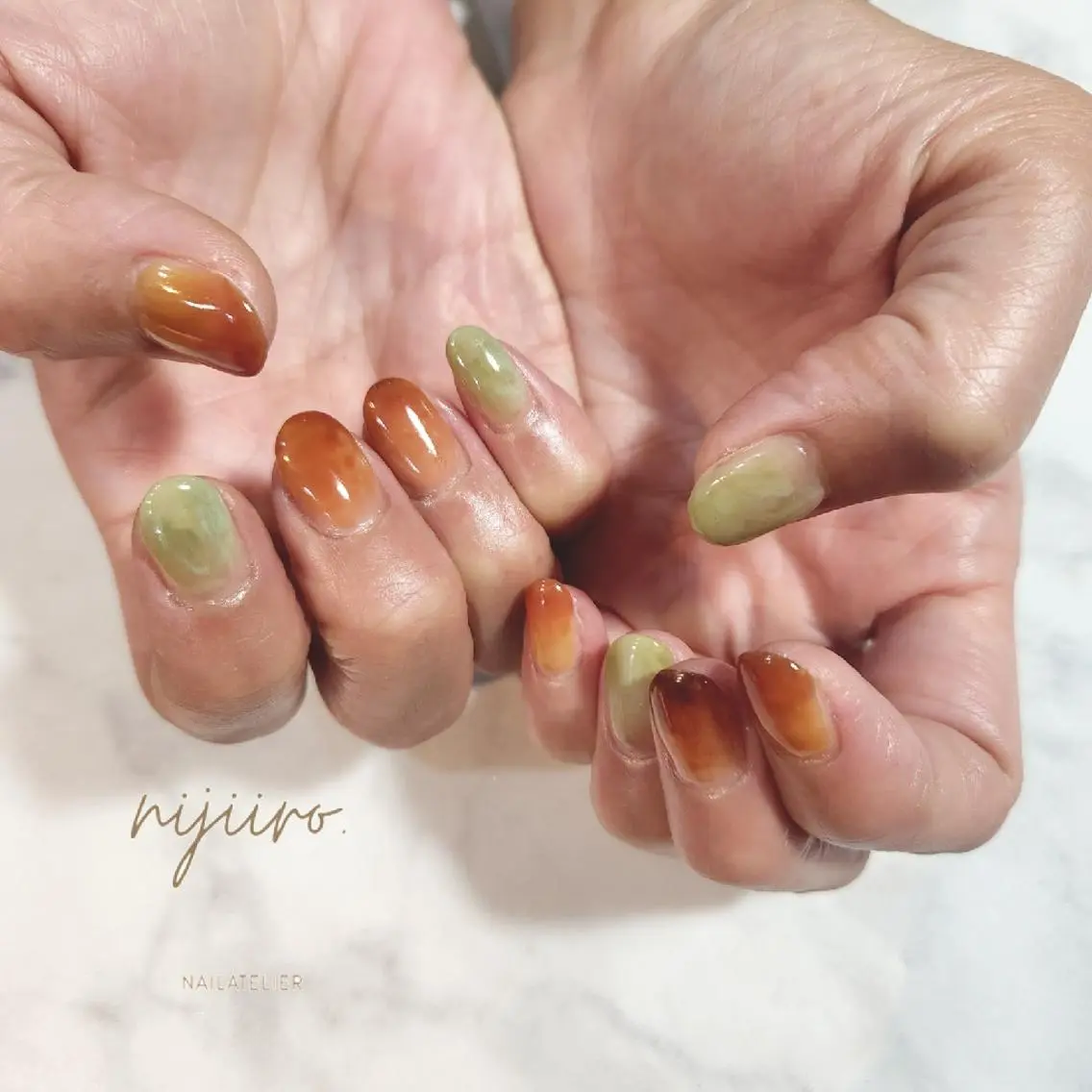 ネイル ニュアンスネイル ハンドネイル nijiiro🌈 サトウのネイルデザイン