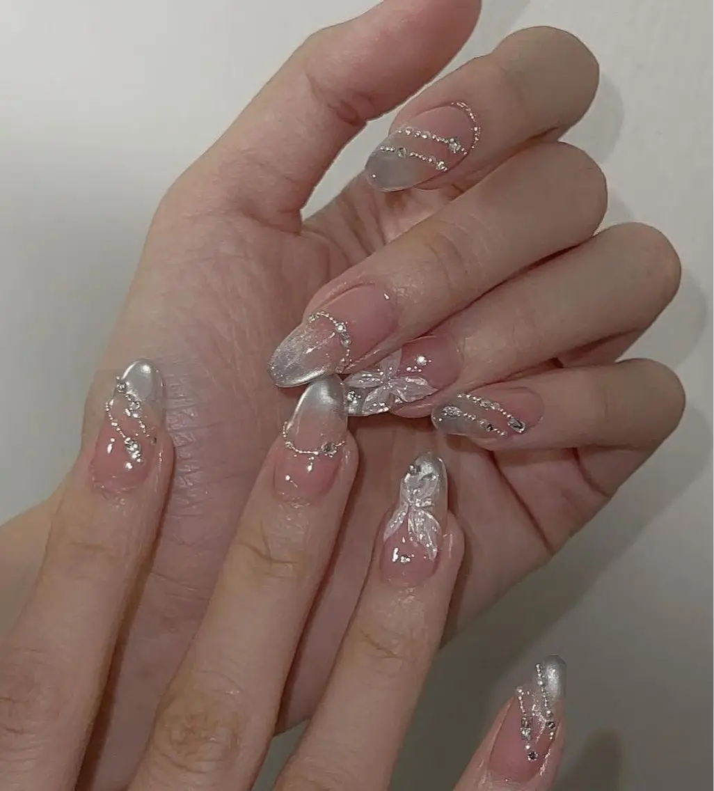 ネイル ハンドネイル LANA NAILのネイルデザイン