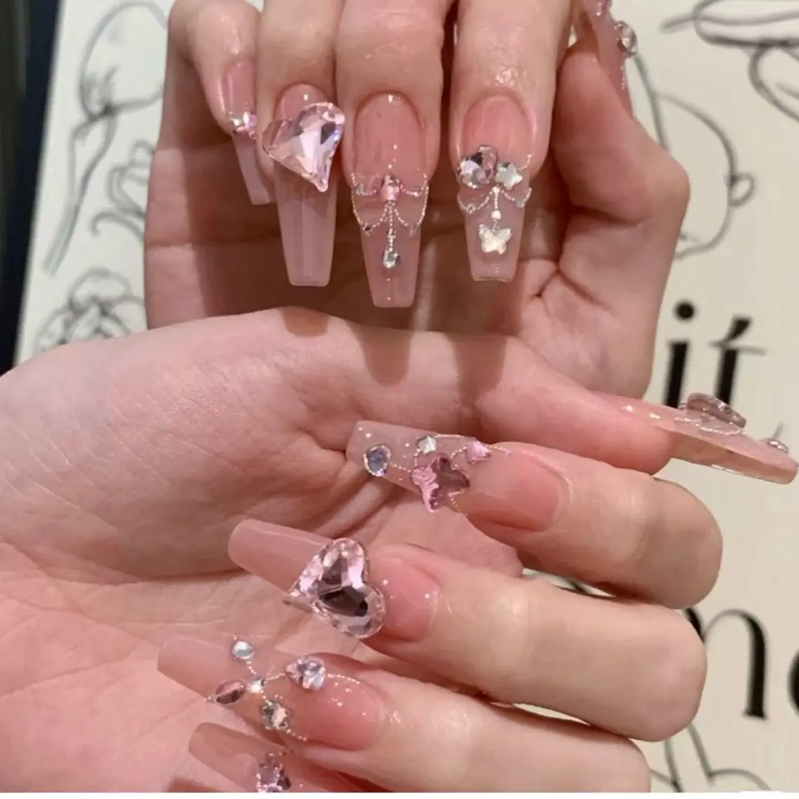 ネイル 成人式 ロングネイル マグネットネイル 大理石ネイル(マーブル) リボン ハンドネイル MoMoA Nail ネイル長さ出し専門店のネイルデザイン