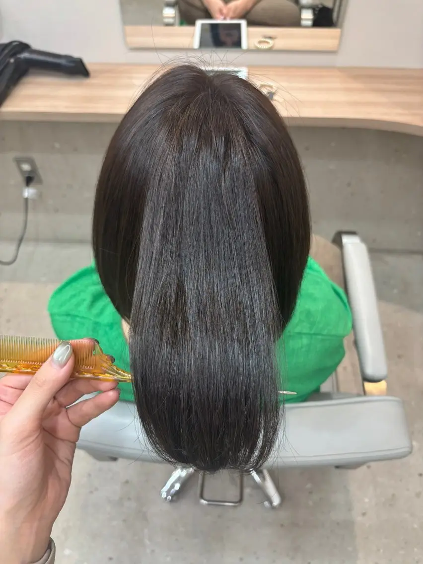 カラー アッシュ ブルーカラー ブルーアッシュ ヘアカラー HINA カラー/縮毛矯正のヘアスタイル