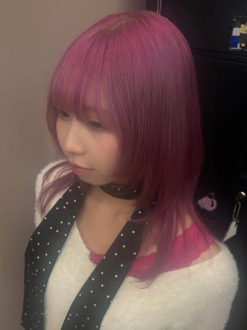 セミロング カラー ヘアカラー HIBIKI / 透明感カラーのヘアスタイル
