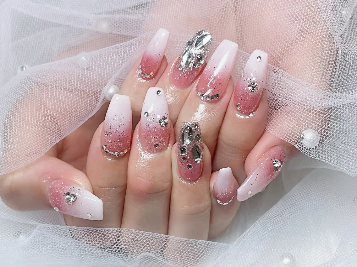 ネイル ハンドネイル ハンドケア SUN nail上本町のネイルデザイン
