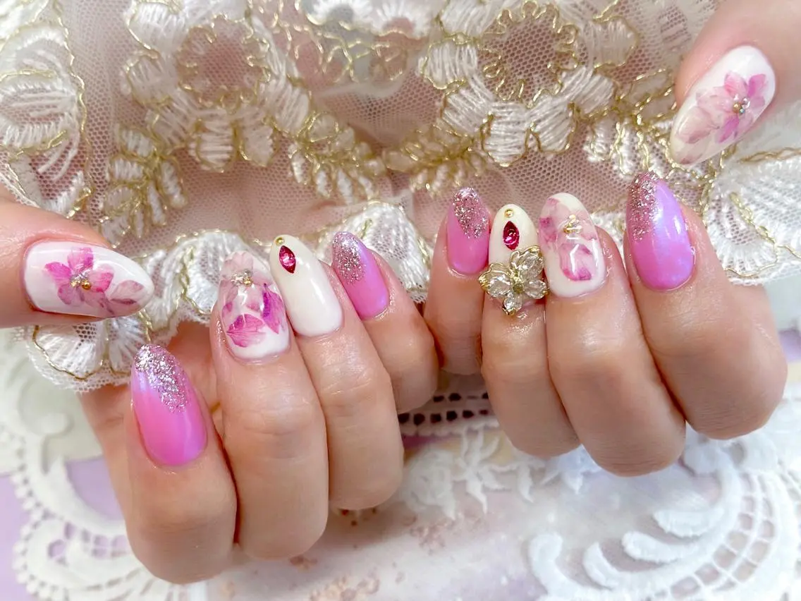 ネイル 春ネイル Vogusty's Nail 鶴見店のネイルデザイン