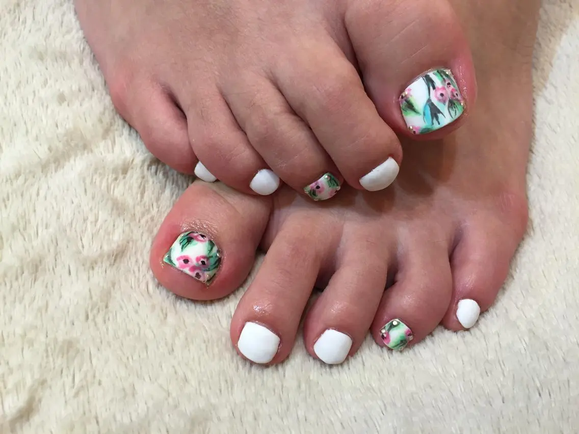 ネイル あおやぎ ゆきこのネイルデザイン