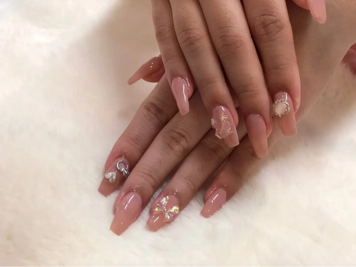 ネイル 長さ出し ピンク ワンホンネイル ハンドネイル ハンドケア 心斎橋Salon Epokkuのネイルデザイン