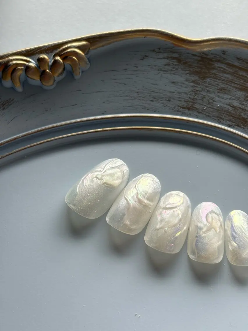 ネイル ハンドネイル FIORITURA Maikoのネイルデザイン