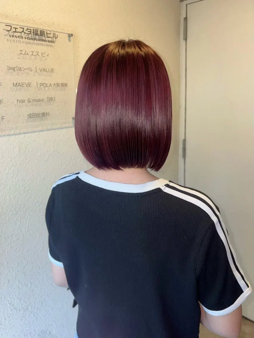 ショート ヘアカラー siki kaedeのヘアスタイル