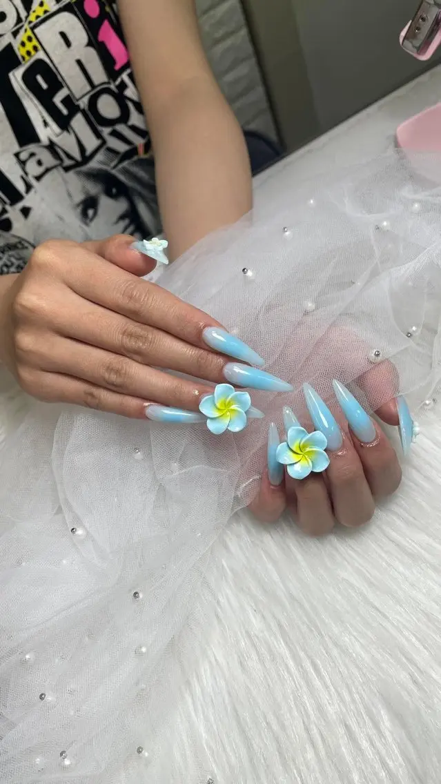 ネイル IRO NAIL MiAのネイルデザイン