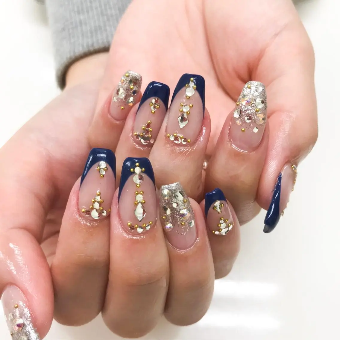 ネイル ハンドネイル Hisaka Mikiのネイルデザイン