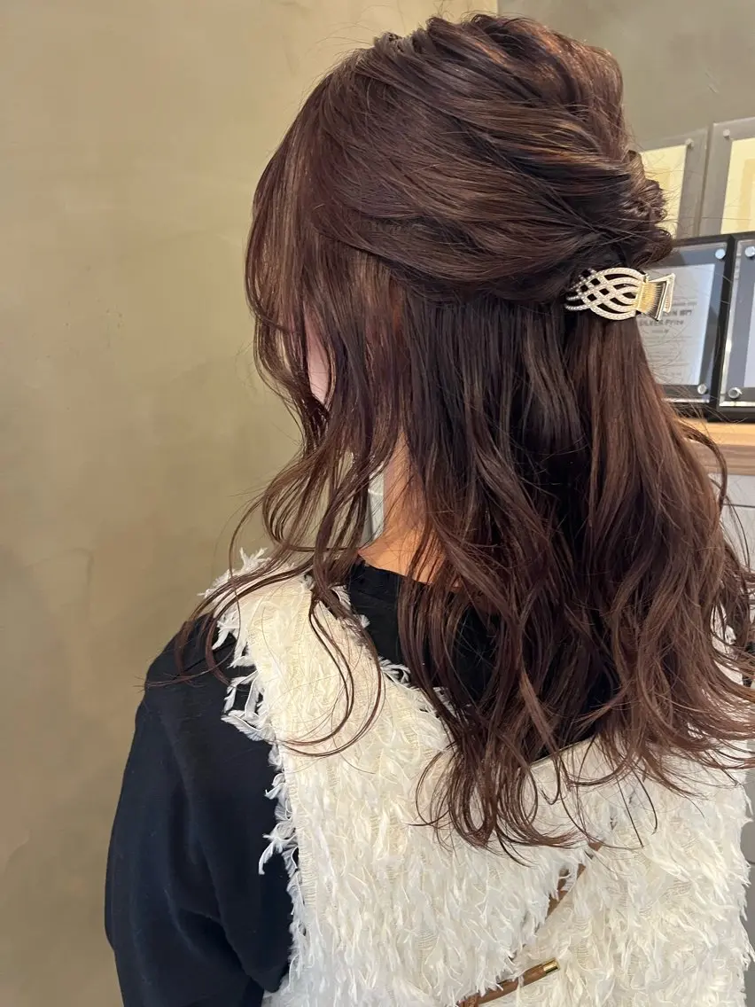 セミロング ヘアセット 東村 桃花のヘアスタイル