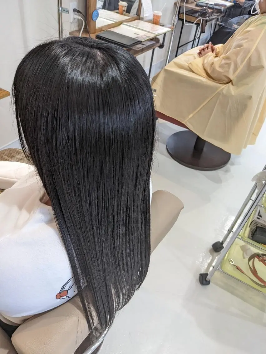 スタイルカット✂➕髪質改善トリートメント✨10%オフ!!の写真